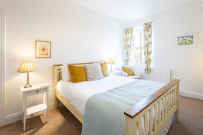 Host & Stay - Harbour Holm